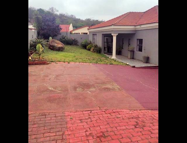 3 BEDROOM HOUSE FOR SALE IN NATURENA